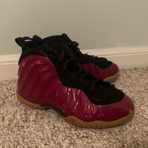 Nike Little Posite Pro Burgundy,BLK, Gum bottom 1Y